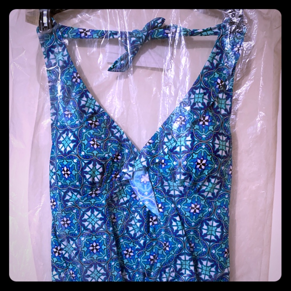 ASSETS TANKINI TOP NWT 👙 🌊